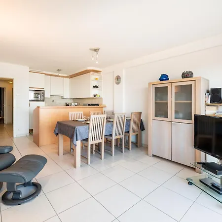 Les Petrels Tweede * Koksijde